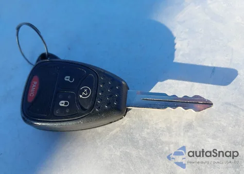 2017 Jeep Compass Latitude 4X4 z USA, uszkodzony, nr VIN 1C4NJDEB1HD210275